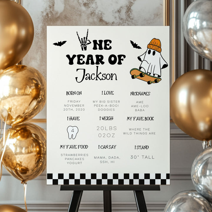 Digital milestone board with ghost and bats graphic, ideal for documenting baby’s growth at a Halloween-themed birthday bash.