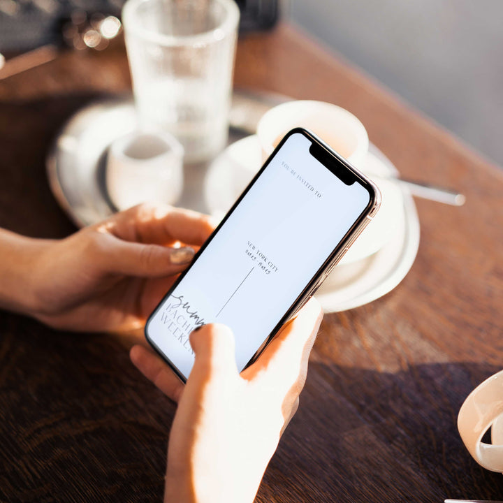 Fully editable, printable and mobile bachelorette invitation and welcome signs with a modern minimalist design. Perfect for a modern minimalist Bachelorette themed party