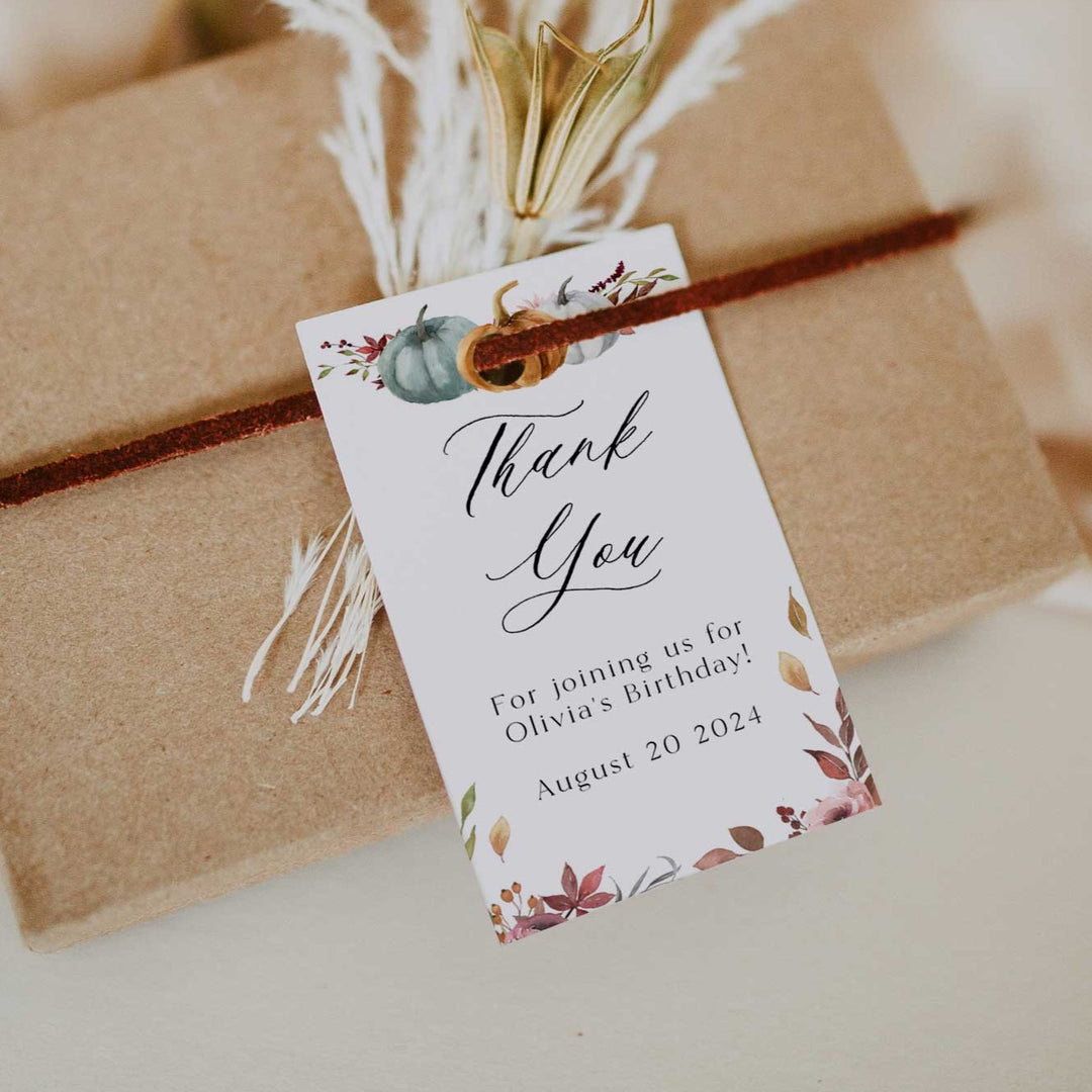 Fully editable and printable baby shower thank you tags with a fall pumpkin design. Perfect for a Fall Pumpkin baby shower themed party