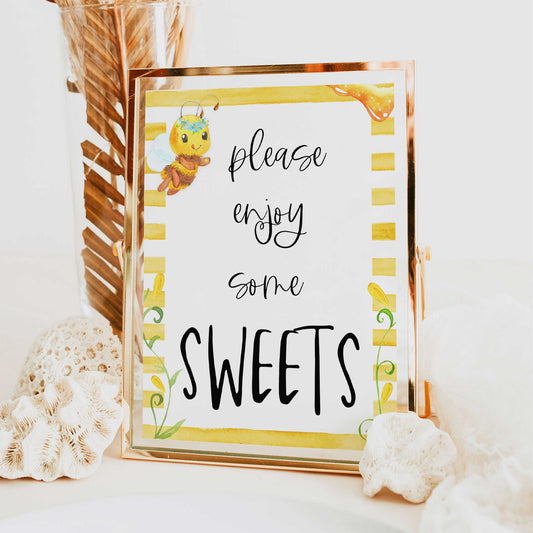 sweets baby table signs, sweets baby shower, Mommy to bee baby decor, printable baby table signs, printable baby decor, mommy bee table signs, fun baby signs, mummy bee fun baby table signs
